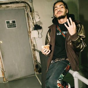 Meet your Posher, April